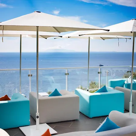 Ξενοδοχείο Fiorella Art 5*