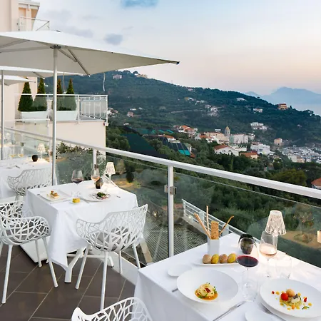 Ξενοδοχείο Fiorella Art