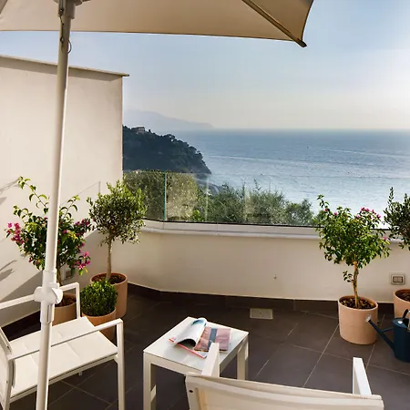 Fiorella Art Massa Lubrense